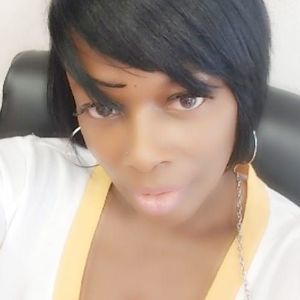 Meet your Posher, Pamela